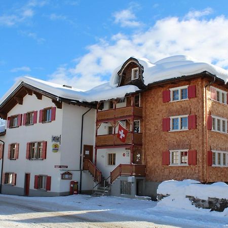 Lumbrein Hotel Pez Regina מראה חיצוני תמונה