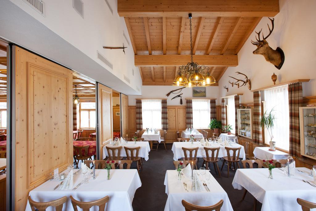 Lumbrein Hotel Pez Regina מראה חיצוני תמונה